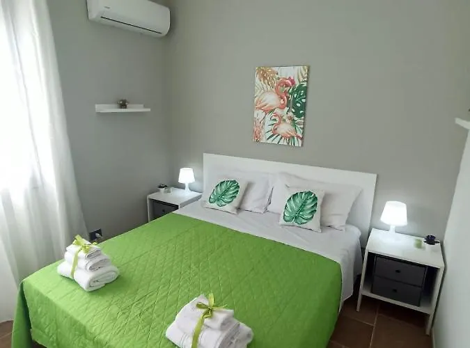 بيت للعطل Giardino Di Circe